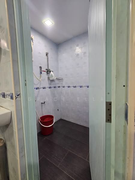 Bandar Seri Alam untuk Untuk Disewa - RM 2,300 /bulan, Apr 2026 - Bathroom - PropertyGuru.com.my