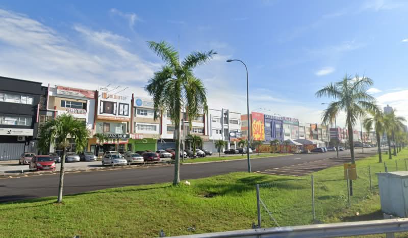 Pusat Perniagaan Suria Puchong @ 3 Storey Shoplot For Sale untuk Untuk Dijual - RM 1,880,000, Apr 2026 - Exterior - PropertyGuru.com.my