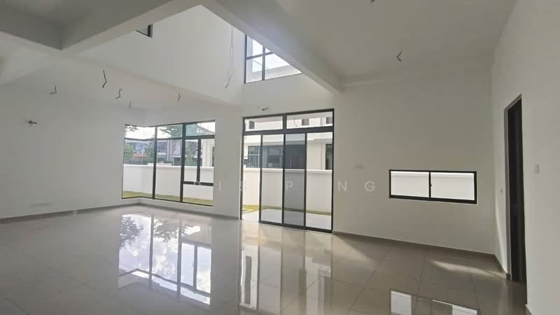 Cluster House for Sale in Horizon Hills (Iskandar Puteri (Nusajaya)) - Kris Pang - Living Room - PropertyGuru.com.my