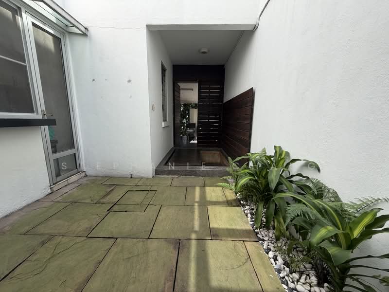 Semi-Detached House for Sale in Mont Kiara (Kuala Lumpur) - Stephanie Chang - Exterior - PropertyGuru.com.my
