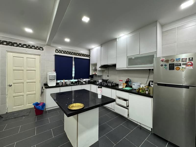 2-storey Terraced House for Sale in Shah Alam (Selangor) - Abdul Qadir - PropertyGuru.com.my