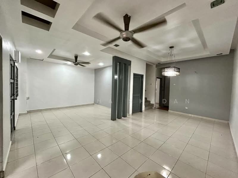 2-storey Terraced House for Sale in Bandar Tun Hussein Onn (Cheras) - Natasha Shadan - Living Room - PropertyGuru.com.my