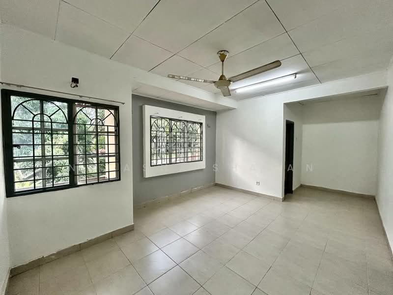 2-storey Terraced House for Sale in Bandar Tun Hussein Onn (Cheras) - Natasha Shadan - Living Room - PropertyGuru.com.my