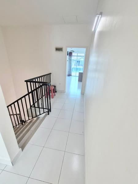 2-storey Terraced House for Sale in Taman JP Perdana (Johor Bahru) - Lilara Tiew - Corridor - PropertyGuru.com.my