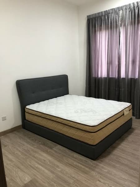 Service Residence for Sale at South View - Shi Hui - Bedroom - PropertyGuru.com.my
