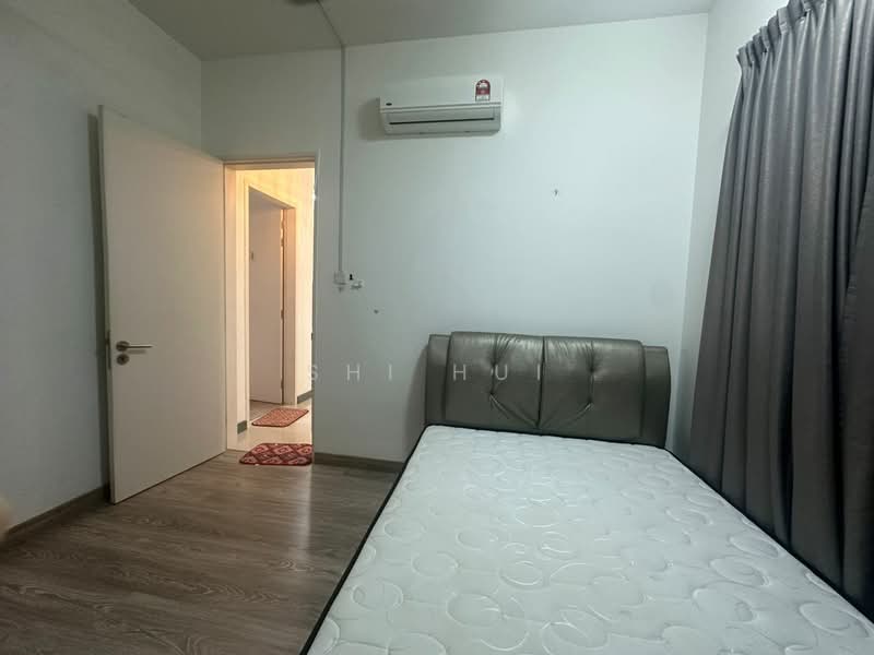 Service Residence for Sale at South View - Shi Hui - Bedroom - PropertyGuru.com.my