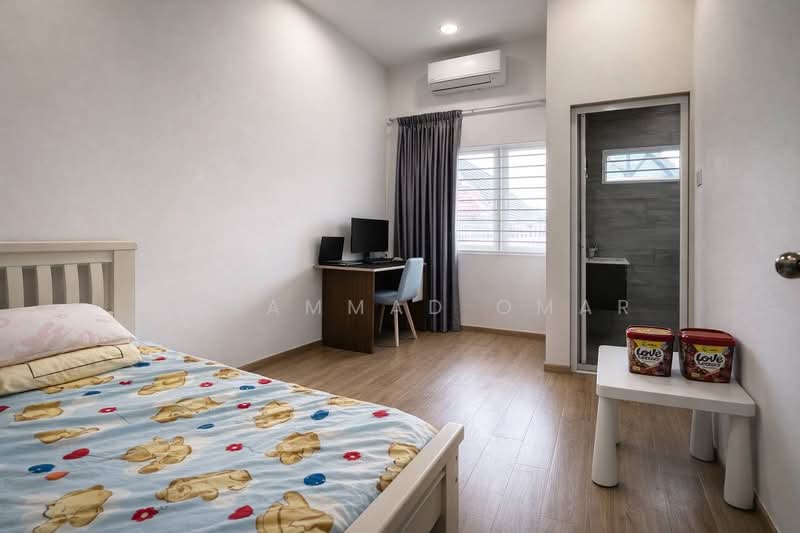 2.5-storey Terraced House for Sale in Ampang Jaya (Ampang) - Mohammad Omar - PropertyGuru.com.my