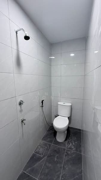 Rumah Teres 2 Tingkat untuk Dijual di Skudai (Johor) - Daniel Yong - Bathroom - PropertyGuru.com.my