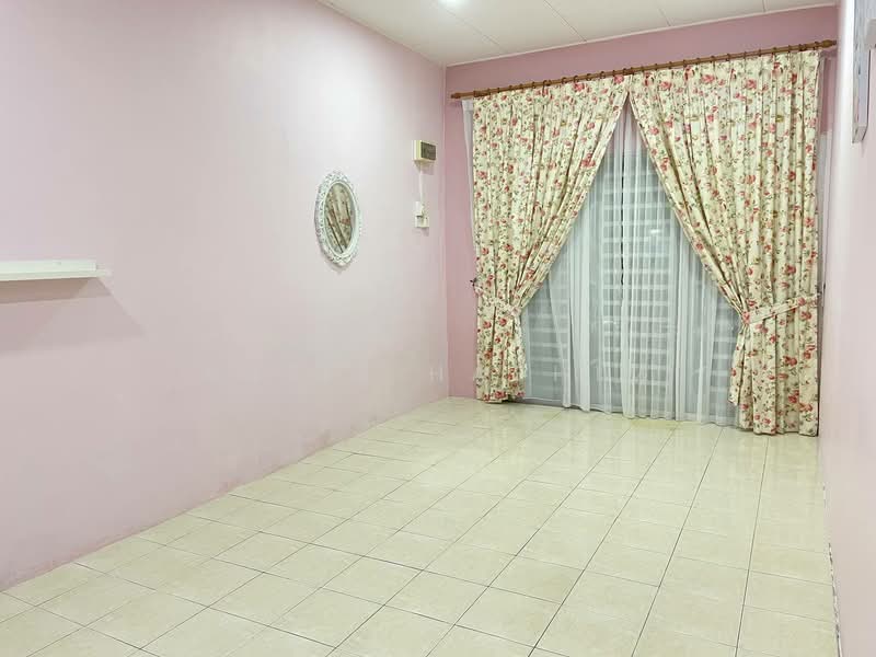 1-storey Terraced House for Sale in Nusari Bayu 1 (Labu) - Nafis Hashim - Interior - PropertyGuru.com.my