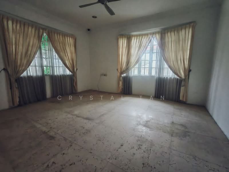 Kampung Mohd Amin untuk Untuk Dijual - RM 5,500,000, Apr 2026 - Living Room - PropertyGuru.com.my