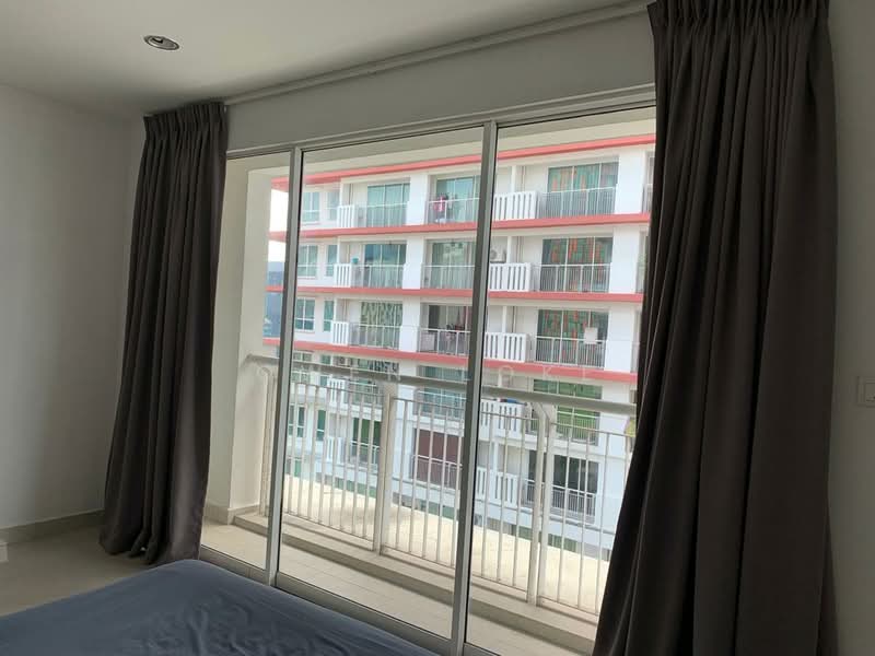 Servis Apartment untuk Disewa di Ritze Perdana 2 - Owen Loke - Balcony - PropertyGuru.com.my