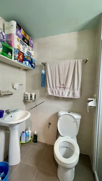 Condominium for Sale at Pelangi Heights 2 - Daneal Eoon - Bathroom - PropertyGuru.com.my