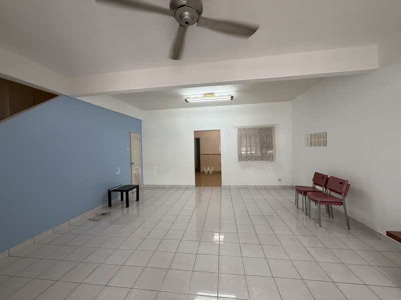 2-storey Terraced House for Rent in Kota Kemuning (Shah Alam) - Joey Wong - Living Room - PropertyGuru.com.my
