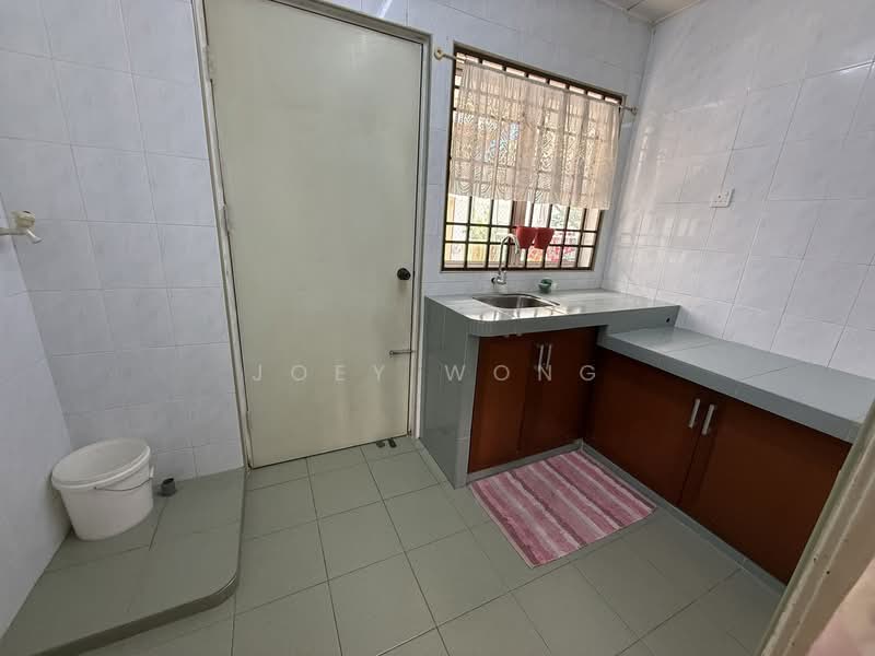 2-storey Terraced House for Rent in Kota Kemuning (Shah Alam) - Joey Wong - Kitchen - PropertyGuru.com.my