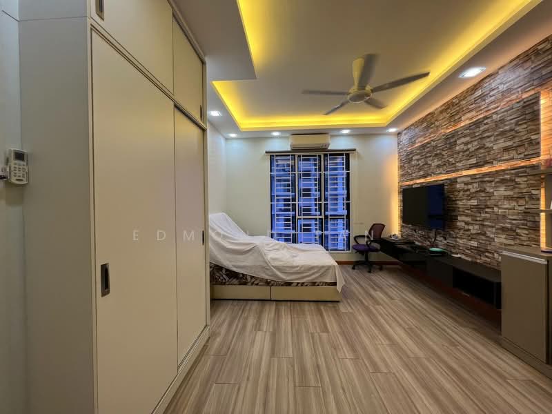 The Platino Serviced Apartment untuk Untuk Dijual - RM 750,000, Apr 2026 - Bedroom - PropertyGuru.com.my