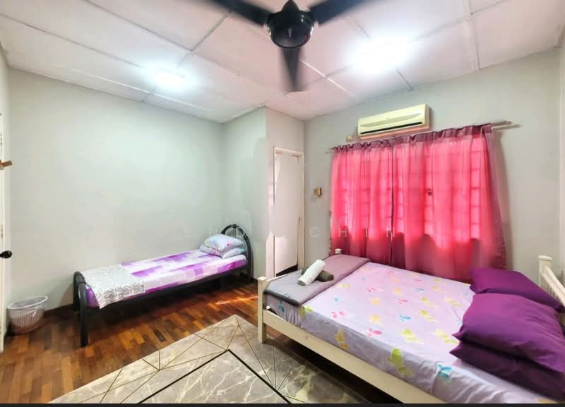 2-storey Terraced House for Sale in TAMAN PUCHONG UTAMA (Puchong) - Wendy Chin - Bedroom - PropertyGuru.com.my