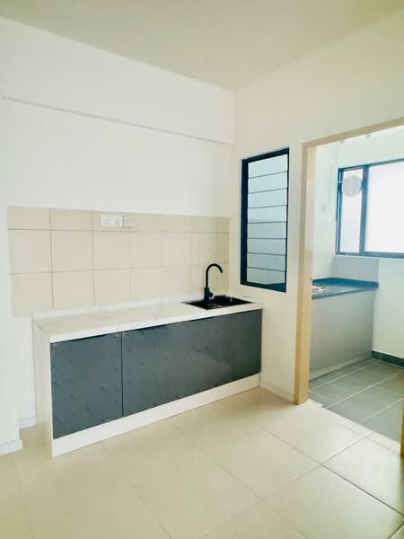 Condominium for Rent at Granito - Joey Teh - Kitchen - PropertyGuru.com.my