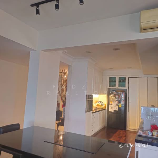 Condominium for Sale at Hijauan Kiara - Fadzli Realtor - Kitchen - PropertyGuru.com.my