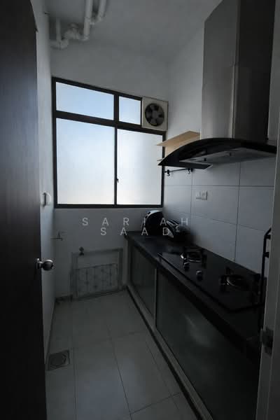 Service Residence for Rent at Seasons Garden Residences - Sariah Saad - Kitchen - PropertyGuru.com.my