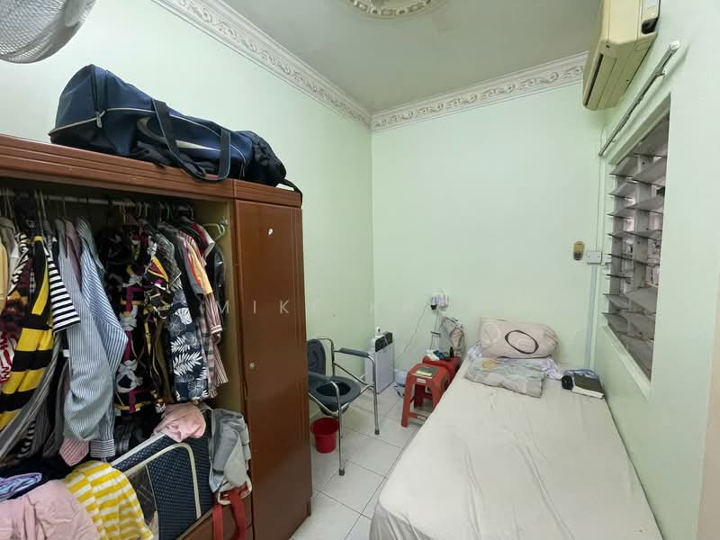 Kota Kemuning Jalan Anggerik Liparis untuk Untuk Dijual - RM 600,000, Apr 2026 - Bedroom - PropertyGuru.com.my