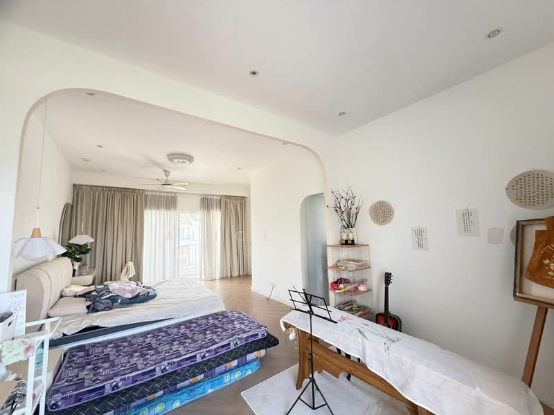 Rumah Teres 3 Tingkat untuk Dijual di Tamansari (Rawang) - Alice Low - Bedroom - PropertyGuru.com.my