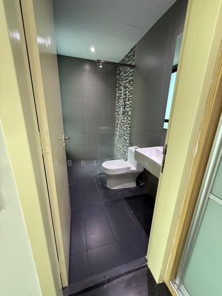 Service Residence for Rent at The Leafz @ Dedaun - Sabrina Yap - Bathroom - PropertyGuru.com.my