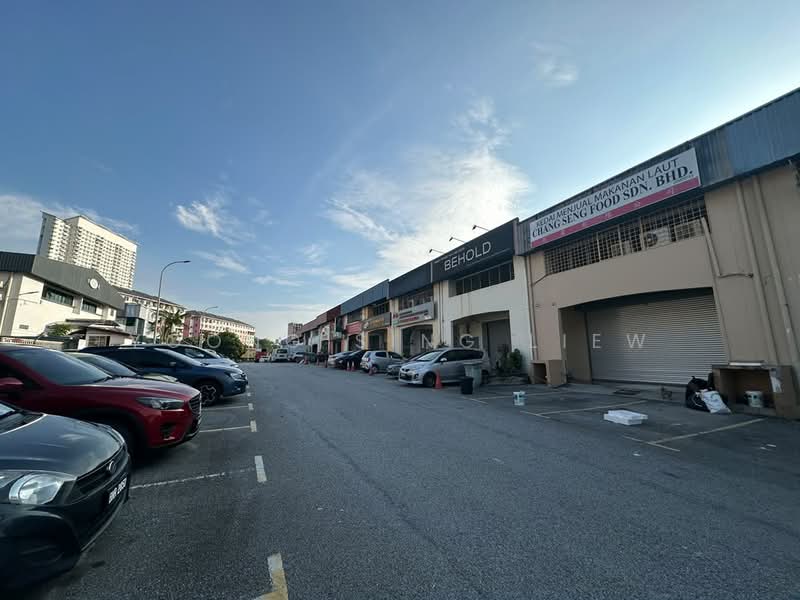 Kilang Teres untuk Dijual di Taman Bukit Permai (Cheras) - Yoong Sing Liew - Exterior - PropertyGuru.com.my