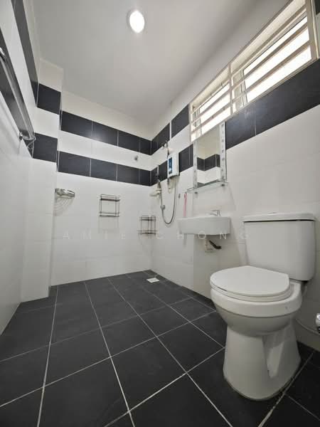 Rumah Teres 1 Tingkat untuk Disewa di Tambun (Perak) - Amie Chong - Bathroom - PropertyGuru.com.my