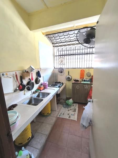 2-storey Terraced House for Sale in Taman Setia Indah (Tebrau) - Carol Low - Kitchen - PropertyGuru.com.my
