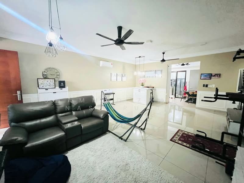 Townhouse for Sale in Kajang (Selangor) - Muhammad Zhariff Nasharudin - Living Room - PropertyGuru.com.my