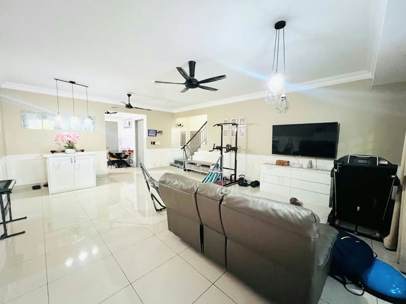 Townhouse for Sale in Kajang (Selangor) - Muhammad Zhariff Nasharudin - Living Room - PropertyGuru.com.my