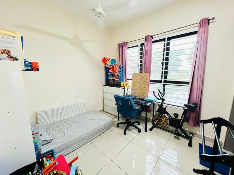 Townhouse for Sale in Kajang (Selangor) - Muhammad Zhariff Nasharudin - Bedroom - PropertyGuru.com.my