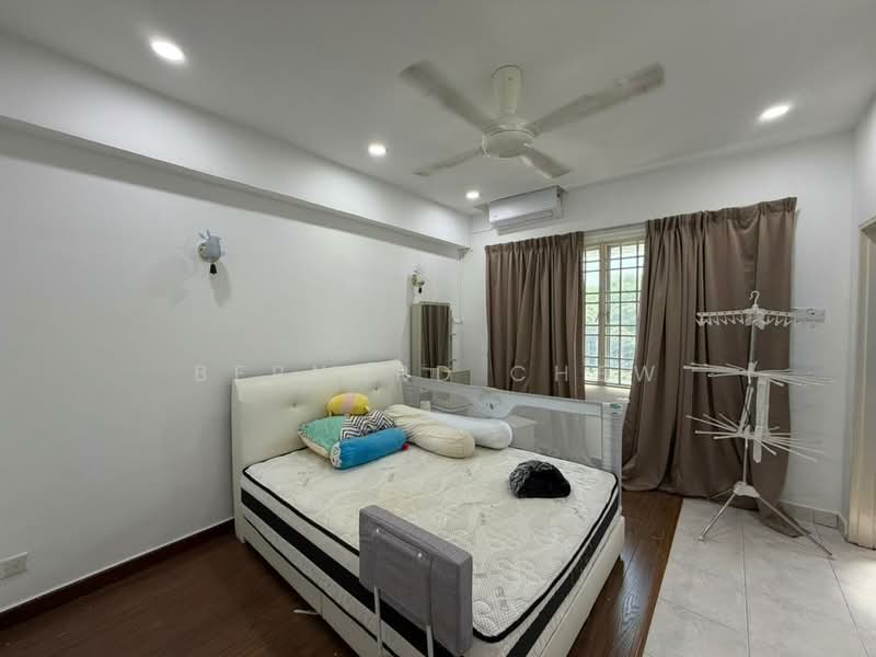 Condominium for Sale at Desa Golf Condominium - Bernard Chew - Bedroom - PropertyGuru.com.my
