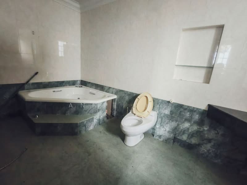 Bungalow for Sale in Kampung Mohd Amin (Johor Bahru) - Annie Chai - PropertyGuru.com.my