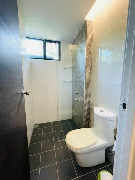 Bungalow for Sale in Iskandar Puteri (Nusajaya) (Johor) - Samuel Wong - Bathroom - PropertyGuru.com.my