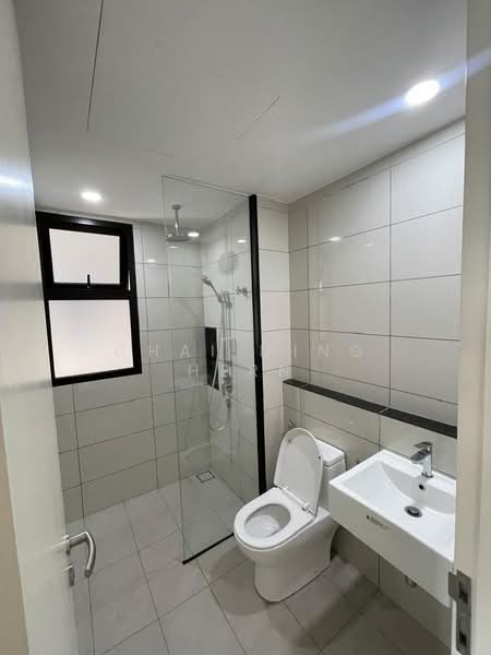Service Residence for Sale at Duta Park Residences - Chai Ming Hern - Bathroom - PropertyGuru.com.my