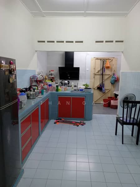1-storey Terraced House for Sale in Taman Johor Jaya (Johor Bahru) - Ethan Gan - Kitchen - PropertyGuru.com.my
