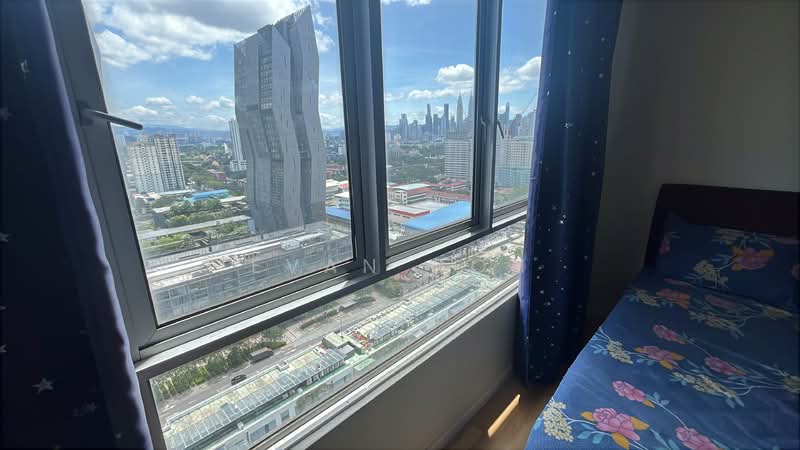 Condominium for Sale at The Tamarind - Evan Goh - Bedroom - PropertyGuru.com.my