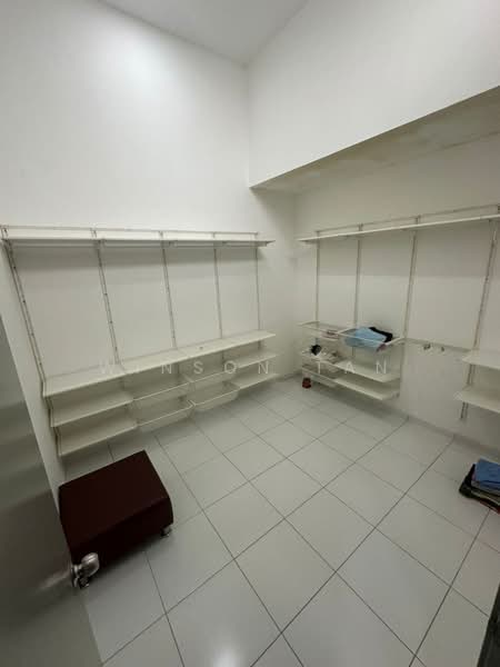 Taman Setia Tropika untuk Untuk Dijual - RM 738,000, Apr 2026 - Interior - PropertyGuru.com.my