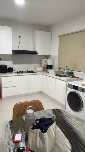 Huni @ Eco Ardence untuk Untuk Disewa - RM 1,800 /bulan, Apr 2026 - Kitchen - PropertyGuru.com.my