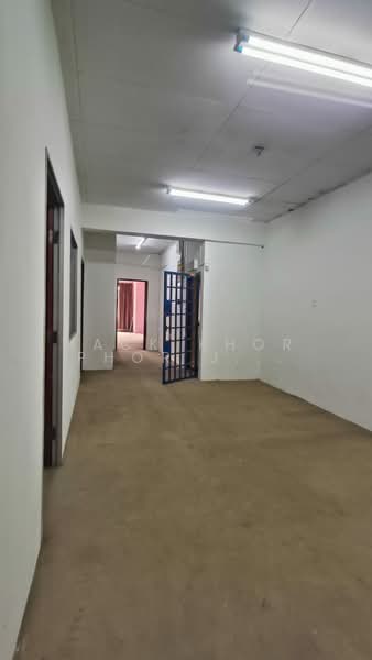 Shop / Office for Rent in Bandar Bukit Raja (Klang) - Jack Khor Phor Jiing - Interior - PropertyGuru.com.my
