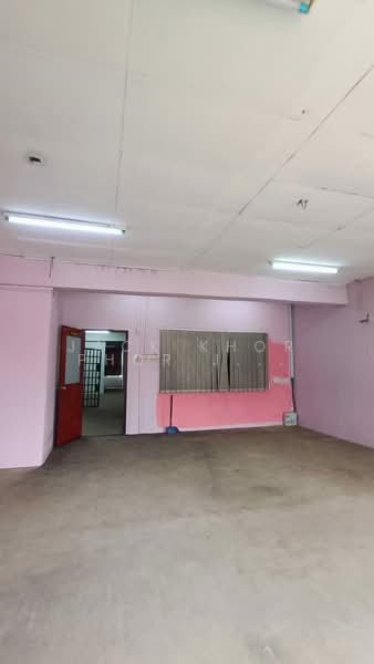 Shop / Office for Rent in Bandar Bukit Raja (Klang) - Jack Khor Phor Jiing - Interior - PropertyGuru.com.my