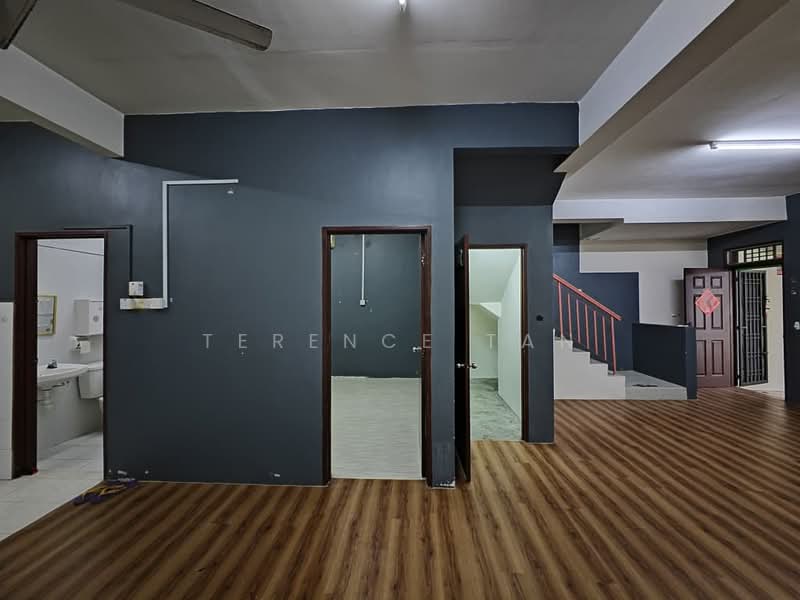 Taman Desa Tebrau untuk Untuk Dijual - RM 690,000, Apr 2026 - Bathroom - PropertyGuru.com.my