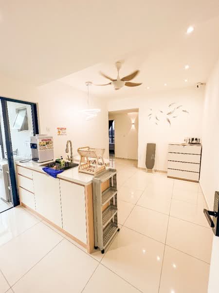 Damai Residences untuk Untuk Disewa - RM 1,350 /bulan, Apr 2026 - Kitchen - PropertyGuru.com.my