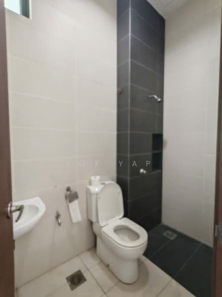 Semi-Detached House for Sale in Johor Bahru (Johor) - Roy Yap - Bathroom - PropertyGuru.com.my