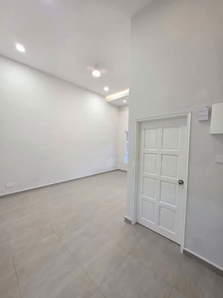 1-storey Terraced House for Sale in Tampoi (Johor) - Joyen Pun - PropertyGuru.com.my