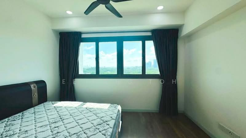 Condominium for Sale at Iskandar Residences - Ee Fong Toh - Bedroom - PropertyGuru.com.my