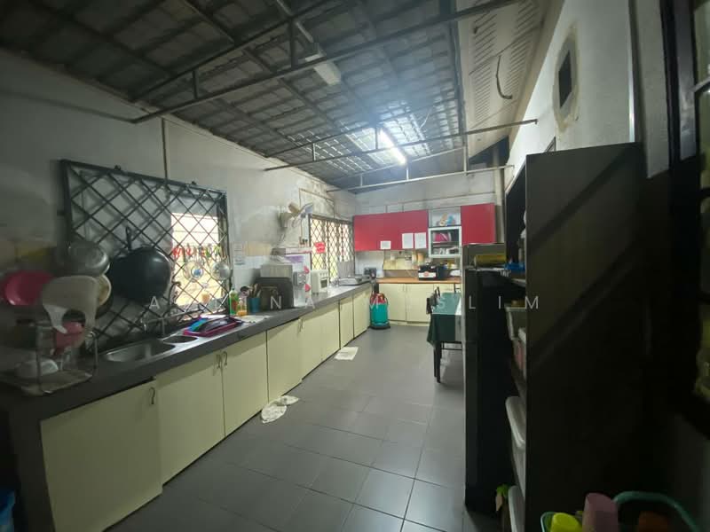 Taman Delima untuk Untuk Dijual - RM 600,000, Apr 2026 - Kitchen - PropertyGuru.com.my