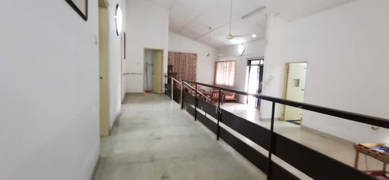 Bungalow for Sale in Kampung Stulang (Johor Bahru) - Jacqueline Lee - Corridor - PropertyGuru.com.my