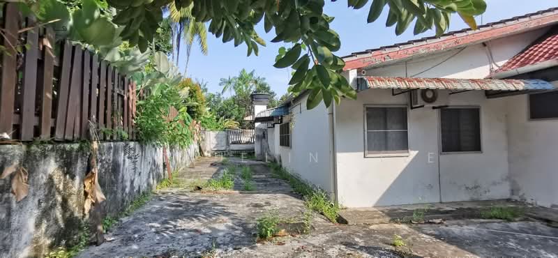 Bungalow for Sale in Kampung Stulang (Johor Bahru) - Jacqueline Lee - Exterior - PropertyGuru.com.my